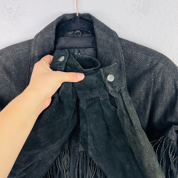 Vintage Bermans Black Fringe Leather Bomber Jacket - Picture 7 of 11